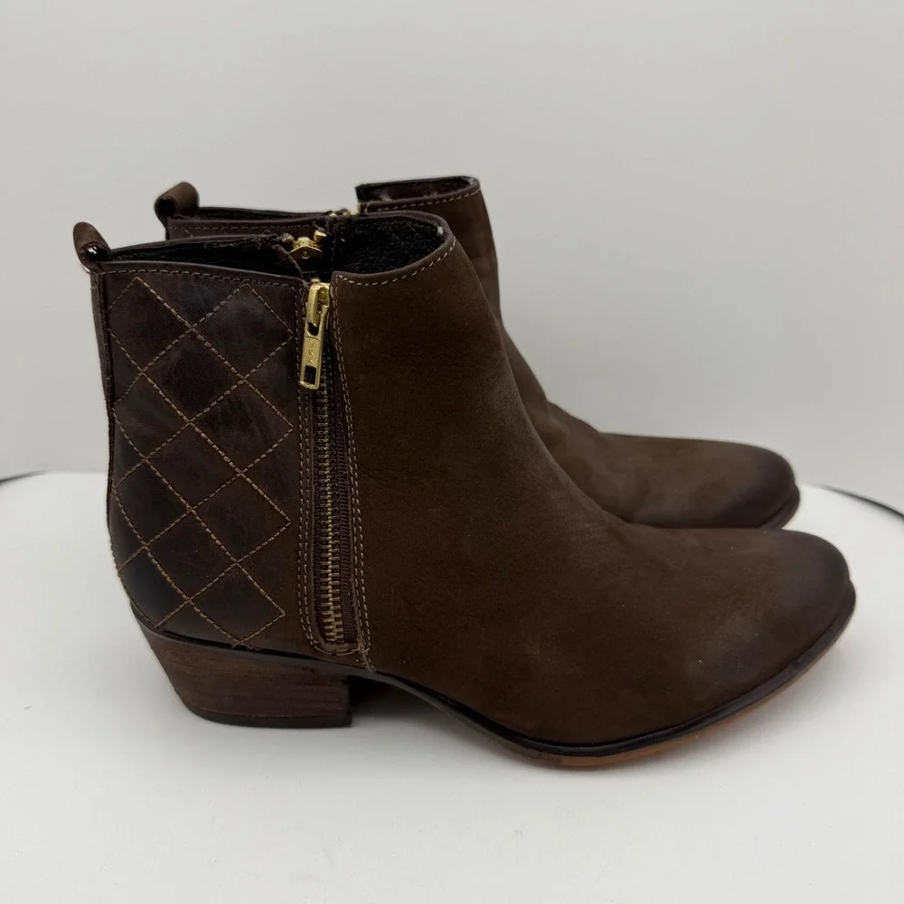 Steve Madden Brown Suede Quilted Zip Ankle Boots Women's Size 8 Casual Low‎ Heel